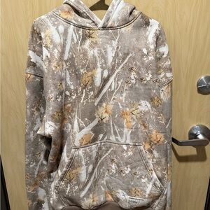 Comfrt Camouflage Hoodie and sweat pants set